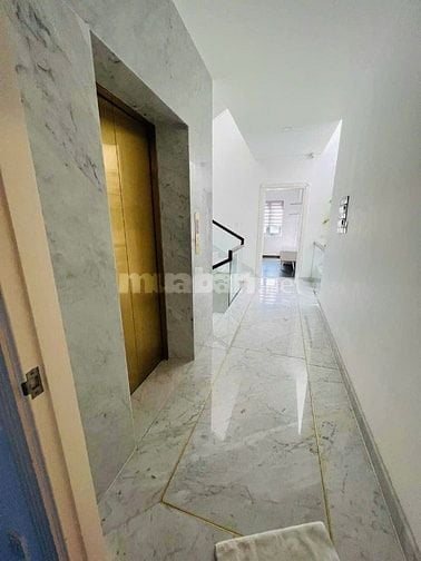 Villa mới, hiện đại, full nội thất, có thang máy, khu An Phú An Khánh