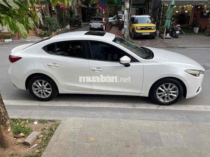 Mazda 3 2017 1.5 AT Sedan - 78000 km