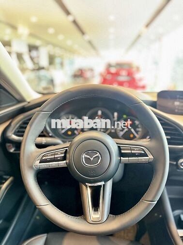 MAZDA 3 - ƯU ĐÃI TIỀN MẶT - QUÀ TẶNG PHỤ KIỆN