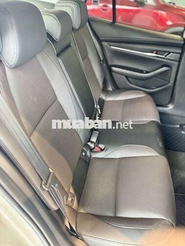 MAZDA 3 - ƯU ĐÃI TIỀN MẶT - QUÀ TẶNG PHỤ KIỆN