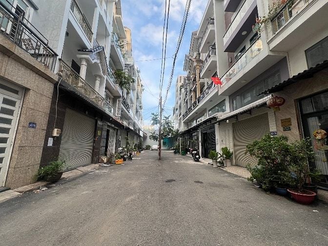 Nhà 3 lầu DT:5x11m, CAO CẤP hẻm rộng 10m Đường Số 59, P14, Q.Gò Vấp.