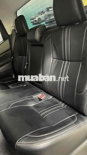 Nissan Navara 2023 EL  1 chủ chạy zin 1,8 vạn