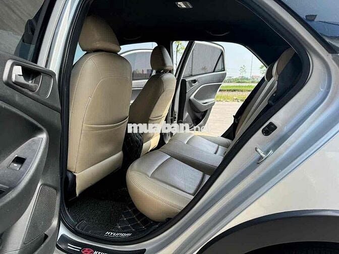 Hyundai i20 2015 Active 1.4 AT - 92000 km