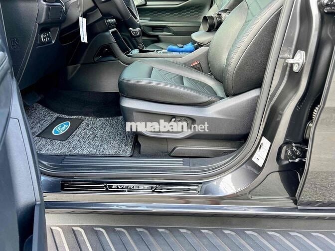 Ford Everest sx 2023 2.0L AT 4x2 - 37000 km