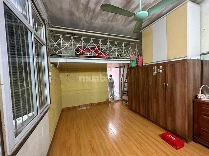 Chính chủ cho thuê căn hộ tập thể Cao Su Sao Vàng dg Khương Đình