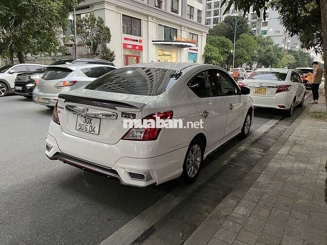 Bán xe Nissan Sunny XV Premium bản