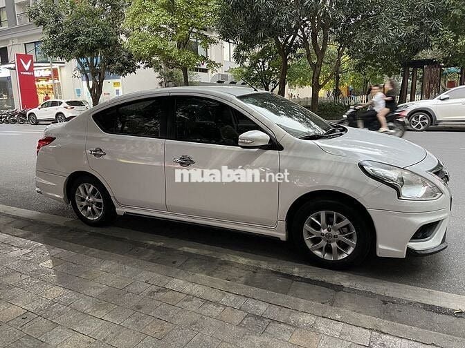 Bán xe Nissan Sunny XV Premium bản