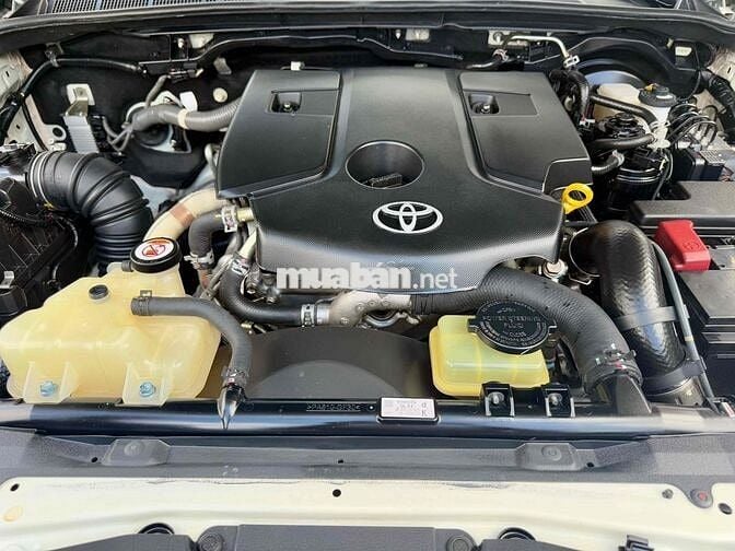 Toyota Fortuner 2.4G 12/2020 Số Sàn, đẹp zin 100%