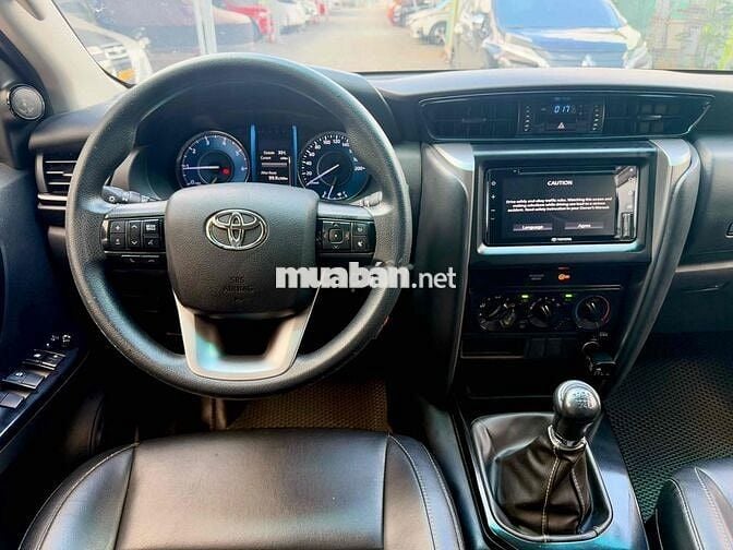 Toyota Fortuner 2.4G 12/2020 Số Sàn, đẹp zin 100%