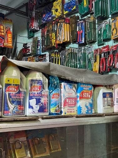 Sang cửa hàng điện gia dụng Nguyễn Ảnh Thủ, Quận 12, 4x25m, 350tr