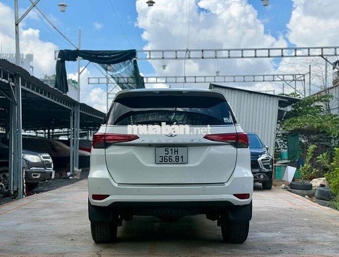 Toyota Fortuner 2.4G 12/2020 Số Sàn, đẹp zin 100%