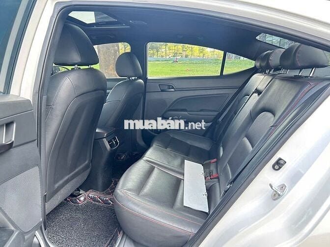 Hyundai Elantra 1.6L Sport 2018, Đi 25.000km 1 Chủ