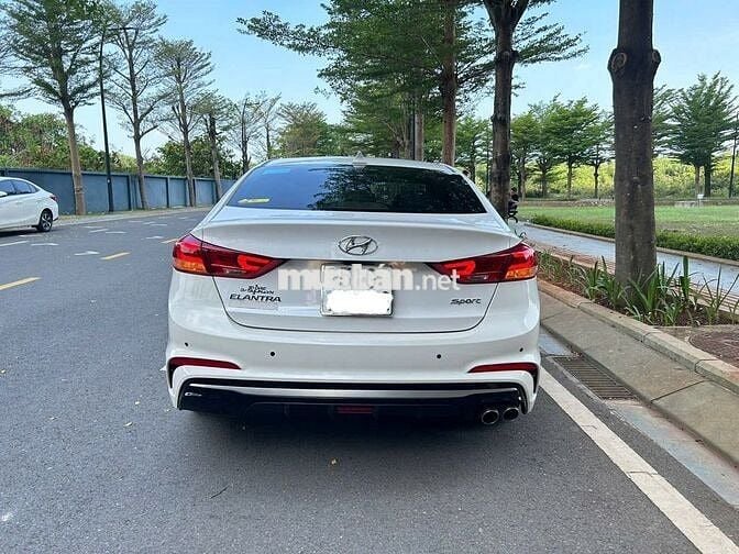 Hyundai Elantra 1.6L Sport 2018, Đi 25.000km 1 Chủ