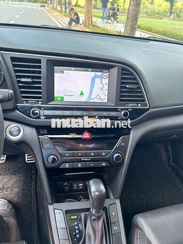 Hyundai Elantra 1.6L Sport 2018, Đi 25.000km 1 Chủ