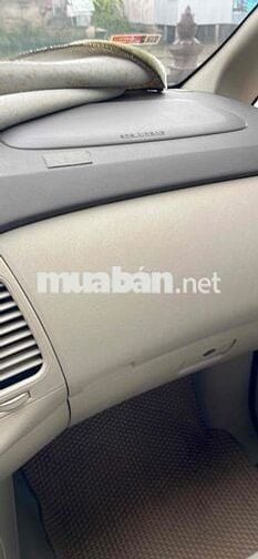 Toyota Innova 2014 E - 156000 km