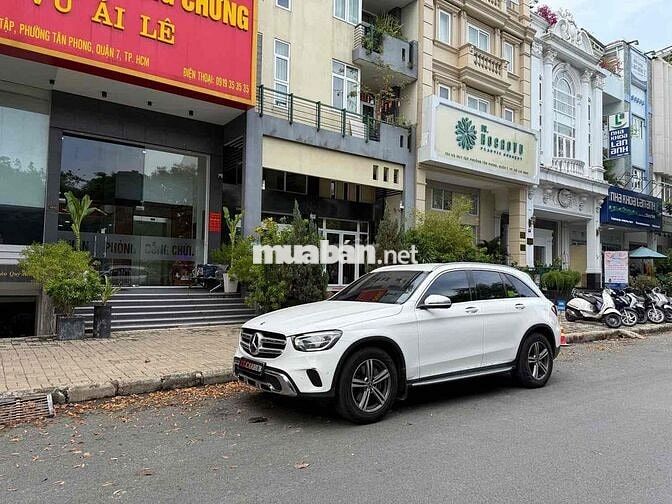GLC200 ĐLKĐ 2020 đi 3v màu trắng siêu hiếm