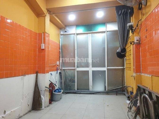 Cho thuê nhà mặt phố Lê Văn Duyệt, phường 1, Q.Bình Thạnh, gần chợ