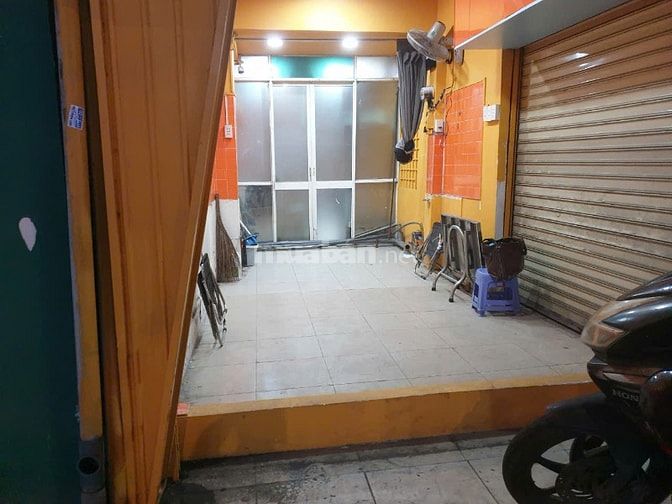 Cho thuê nhà mặt phố Lê Văn Duyệt, phường 1, Q.Bình Thạnh, gần chợ
