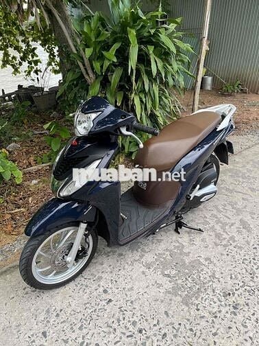 Cần bán vision đời mới xe lướt đẹp keng
