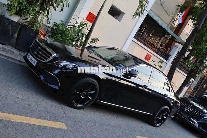 Mercedes Benz 2017 E200 103000 k