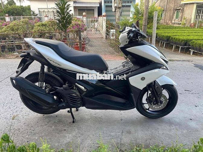 Cần bán xe NVX máy nguyên zin im