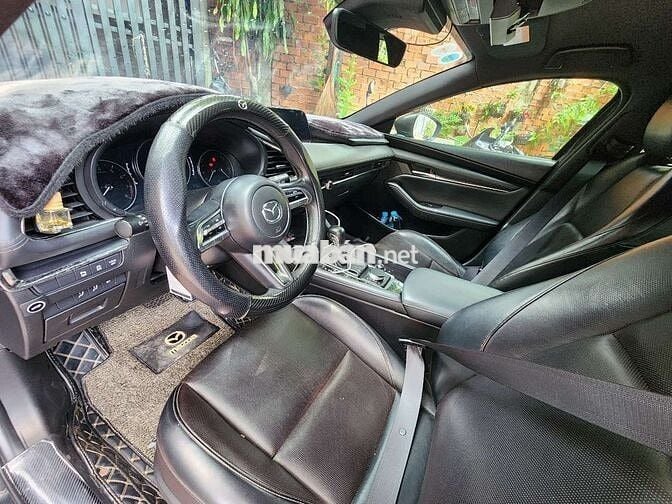 Mazda 3 2019 Sport 1.5L Luxury - 65412 km
