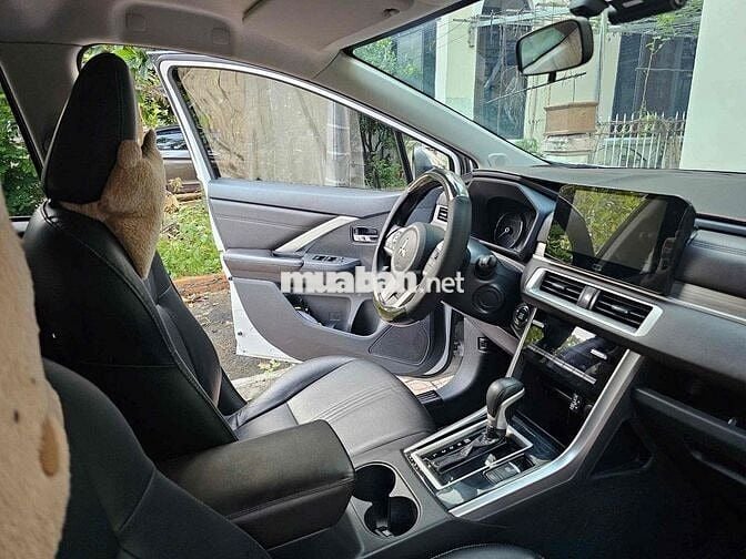 Mitsubishi Xpander 2022 AT Premium - 28000 km