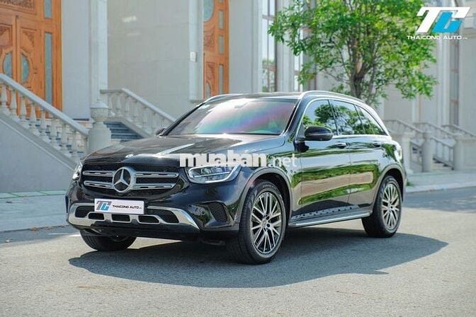 Mercedes GLC200 4Matic V1 sx2022 đi lướt 28k km