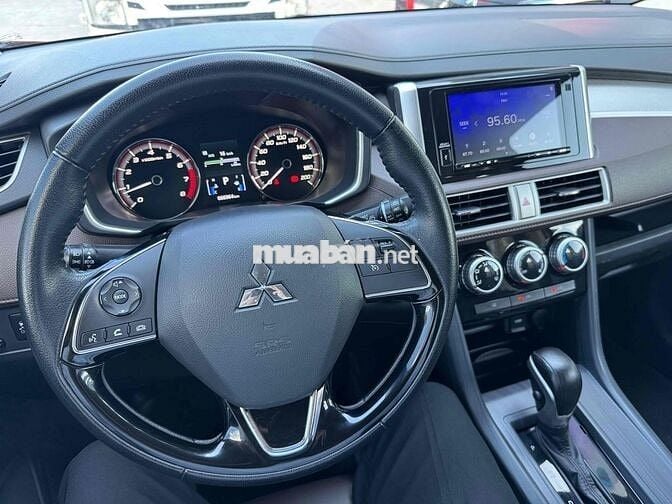 Mitsubishi Xpander Cross 2021 - Siêu Đẹp 6v5km