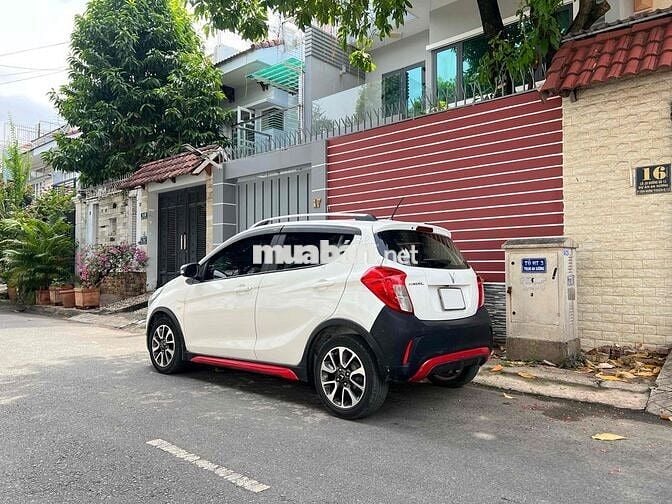 VinFast Fadil sx2020 Plus màu trắng đi lươt 41k km
