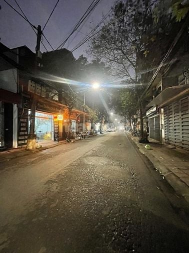 LONG BIÊN 60/70M2. MẶT TIỀN 5.3M. ĐỐI DIỆN BÌNH MINH GARDEN
