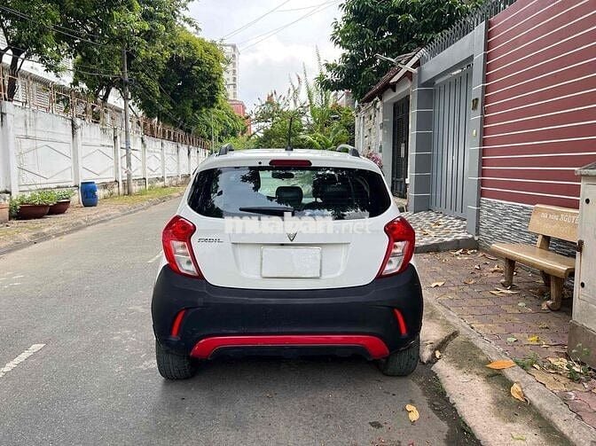 VinFast Fadil sx2020 Plus màu trắng đi lươt 41k km