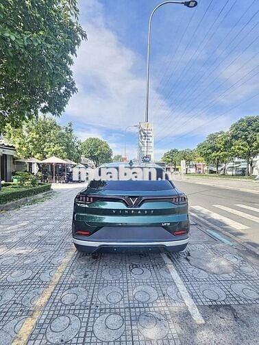 VinFast VF8 2023 Eco - 52000 km