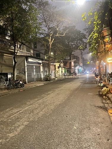 LONG BIÊN 60/70M2. MẶT TIỀN 5.3M. ĐỐI DIỆN BÌNH MINH GARDEN