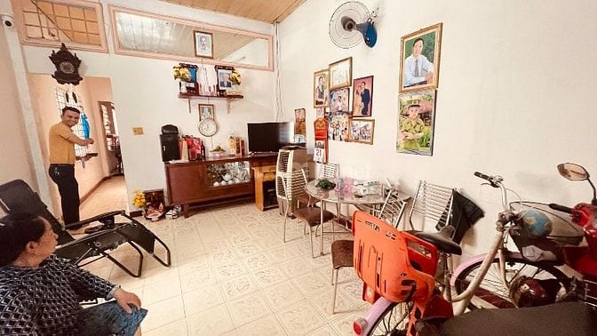 Chính chủ bán nhà mặt tiền đường số 9 linh tây