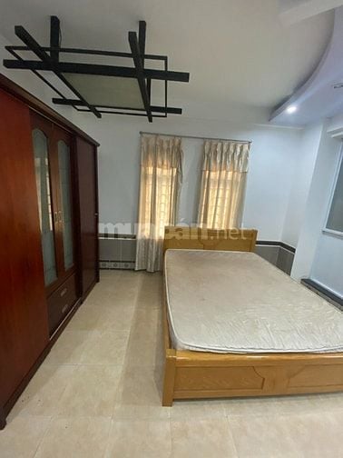 Cho thuê Căn Hộ Tôn Thất Thuyết Q.4, DT : 80m2, 2PN, Giá : 11.8 tr/th