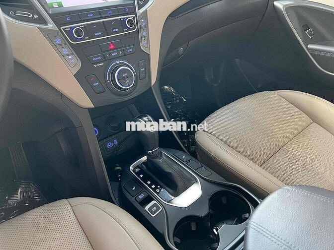 Hyundai SantaFe 2017 full xăng 2 cầu - 89000 km