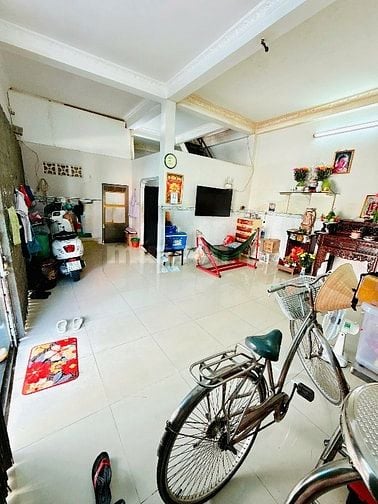 Bán nhà KDC Bình Hưng B/C, ngay bến xe Q8, DT 10 x6m