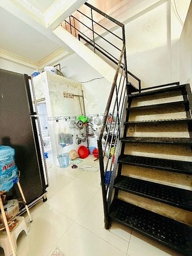 Bán nhà KDC Bình Hưng B/C, ngay bến xe Q8, DT 10 x6m