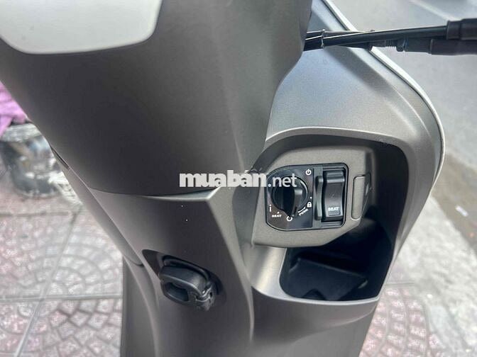 Scoopy 11/2023 khoá Smartkey