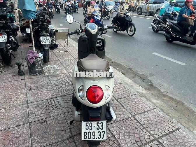 Scoopy 11/2023 khoá Smartkey