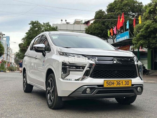 MITSUBISHI XPANDER 2024 PREMIUM 1.5 AT - 51.000km