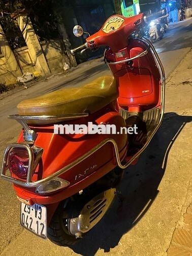 Cần bán vespa 2011 phun xăng điện tử