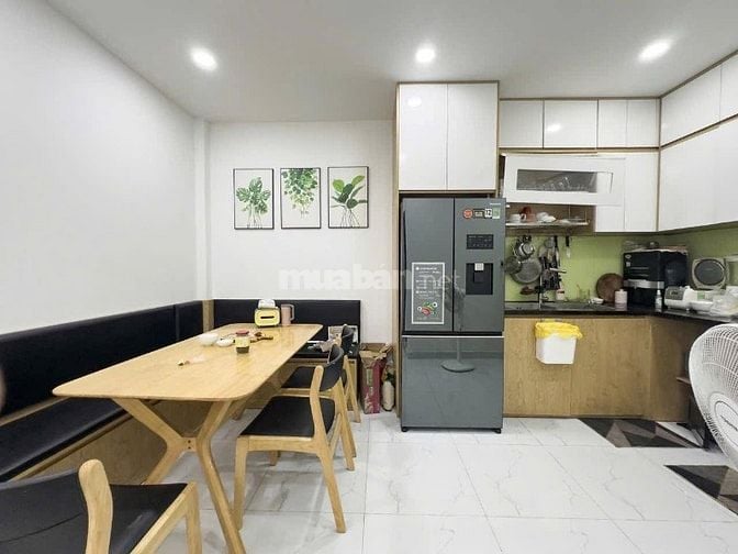BÁN NHANH CĂN VÕ VĂN TẦN PHƯỜNG 6 QUẬN 3,DT: 48m2/3.880 Tỷ,HXH,SHR