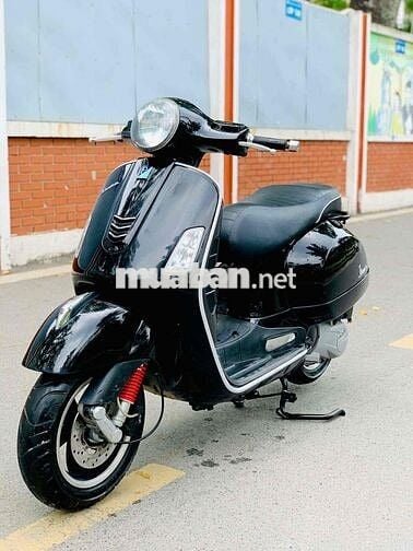 VESPA GTS 3VIE MÀU ĐEN ĐẸP CHẤT