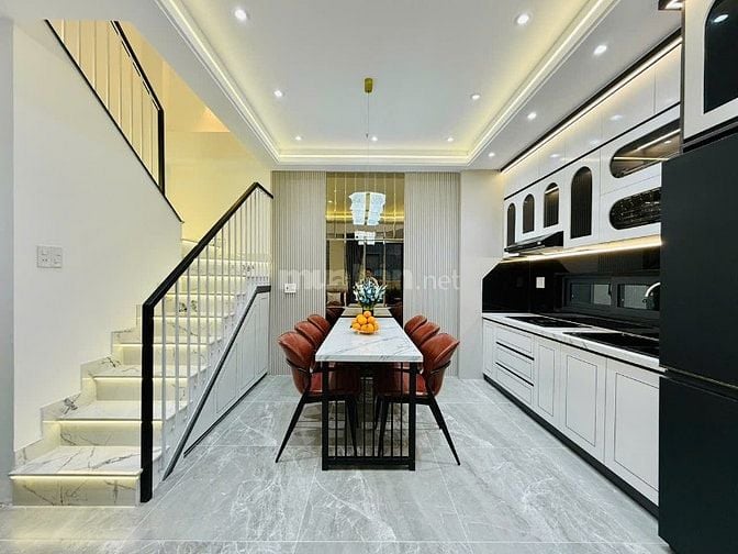 CHÍNH CHỦ BÁN NHÀ GÒ VẤP MỚI XÂY ĐÚC 3LẦU GIÁ MỀM CHO KHÁCH