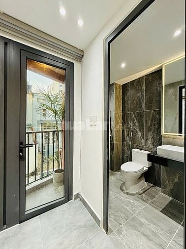 CHÍNH CHỦ BÁN NHÀ GÒ VẤP MỚI XÂY ĐÚC 3LẦU GIÁ MỀM CHO KHÁCH