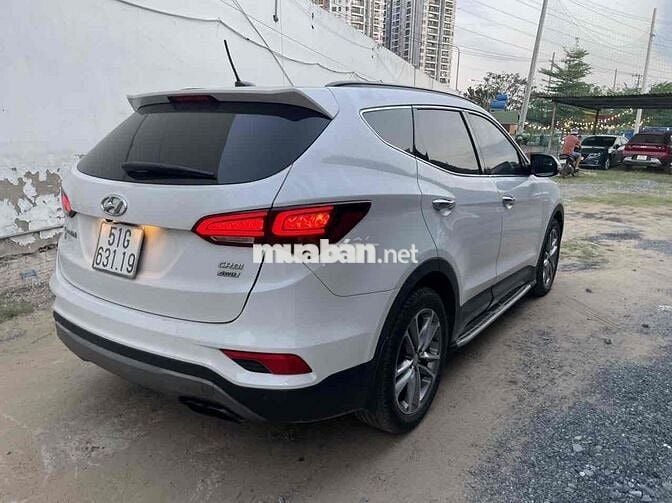 Hyundai Santa Fe 2018 2.2 AT 4WD - 75000 km