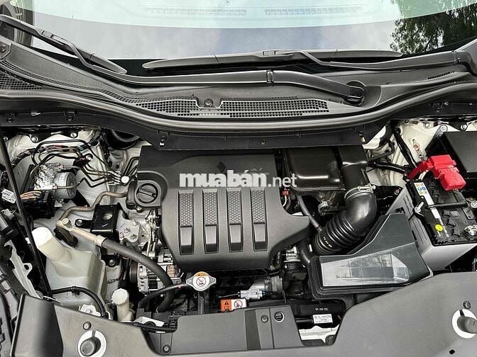 MITSUBISHI XPANDER 2024 PREMIUM 1.5 AT - 51.000km