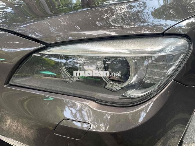 BMW 7 Series 2014 730Li - 65000 km